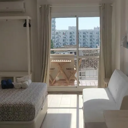 Sunny Suites Jupiter Apartments Benalmádena Extérieur photo
